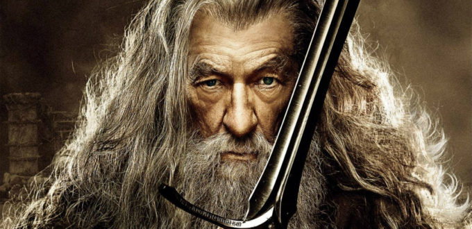 Ian McKellen Interested in Playing Gandalf in Lord of the Rings TV series